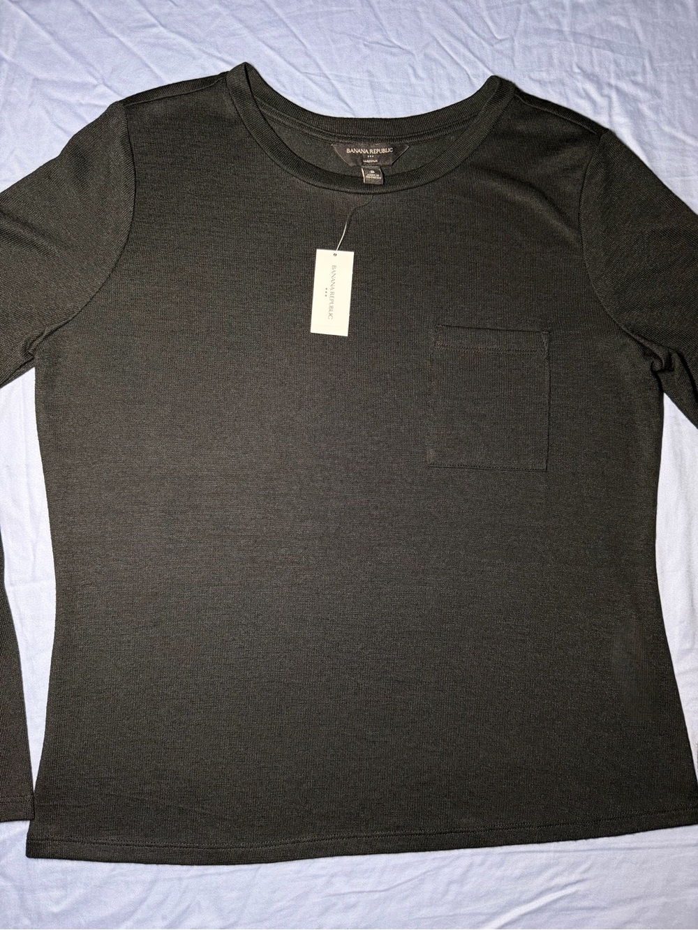 Banana Republic women’s Black Long-Sleeve Pocket Shirt
